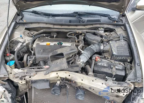 2008 Honda Accord 2.4 Ex-L z USA, uszkodzony, nr VIN 1HGCP268X8A009572